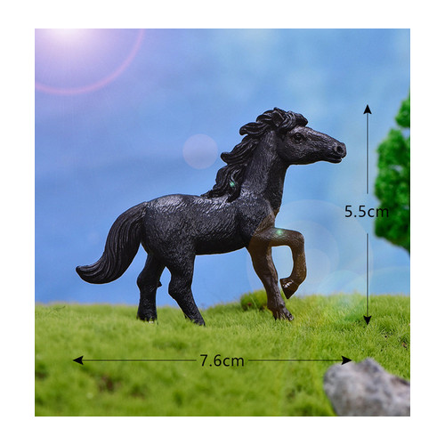 Figurka do dekoracji Koń Konik czarny 3D 11272