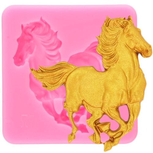 Forma silikonowa do dekoracji z masy cukrowej Koń w galopie 11353 Sweet Baking
